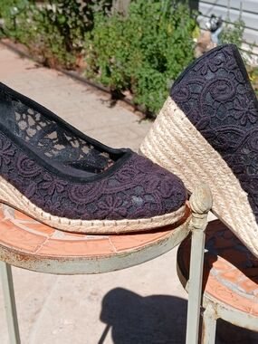 Land's End Black Lace Espadrille Wedge Flats